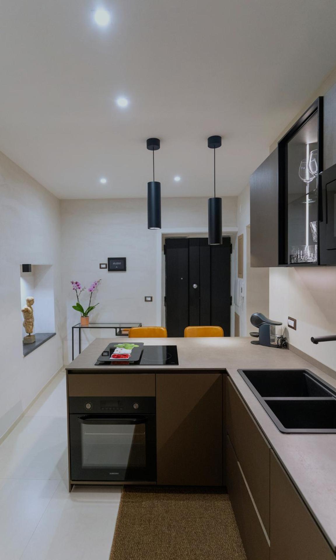 Aledo Boutique Apartments Napels Buitenkant foto