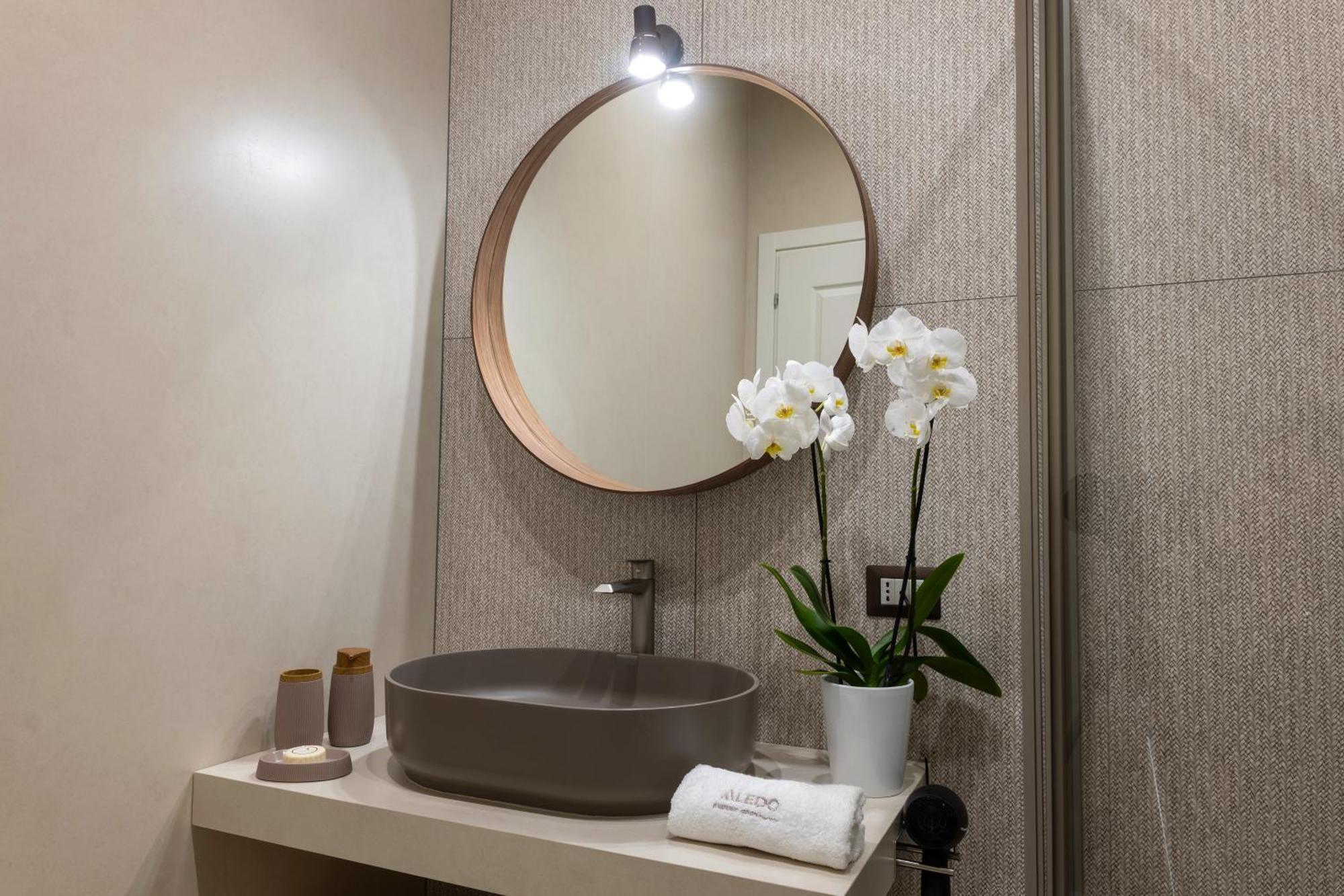 Aledo Boutique Apartments Napels Buitenkant foto
